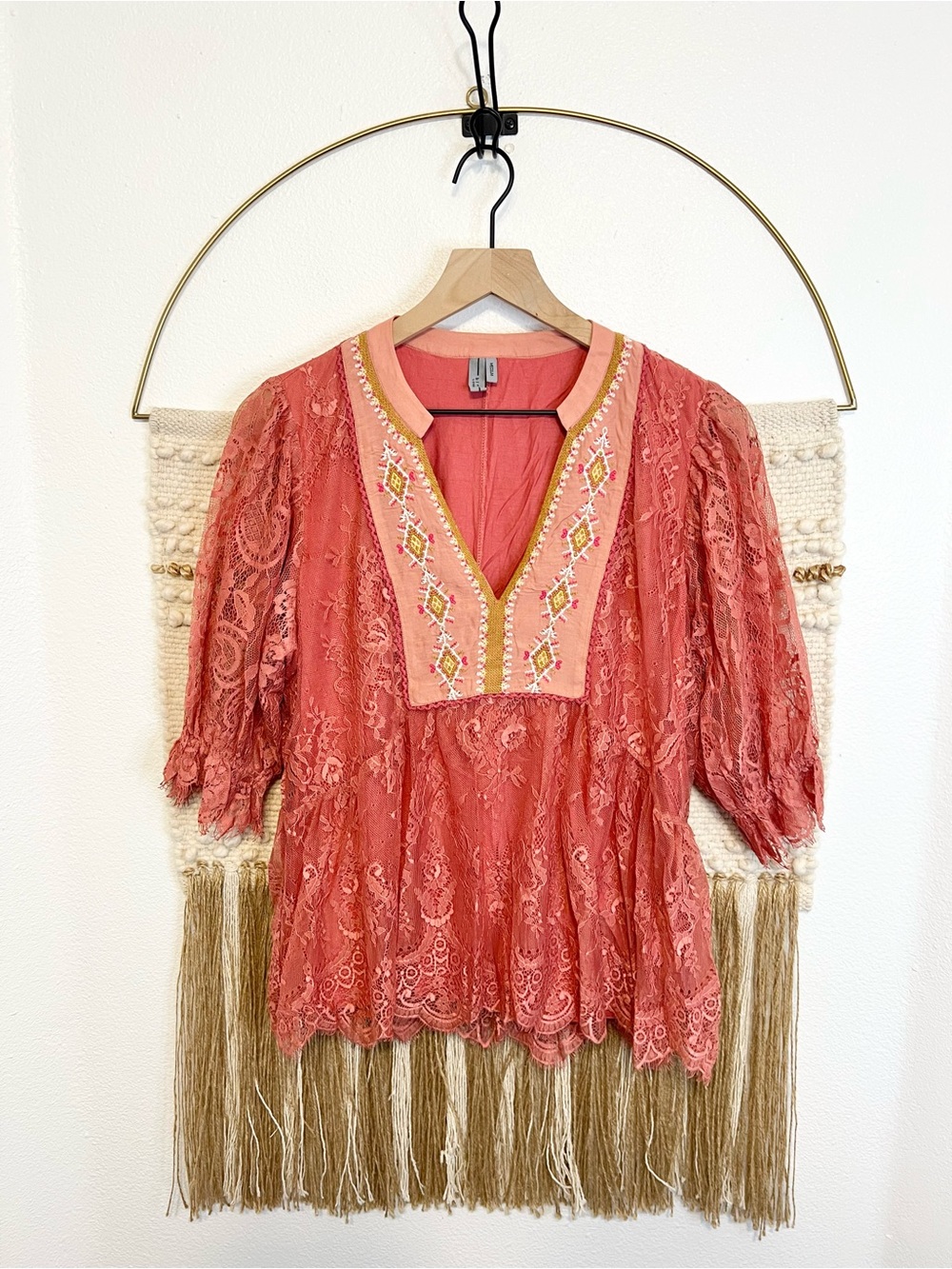 Anthropologie Bl-nk Kiyana Lace Embroidered Coral Lace Peasant Blouse M Pink